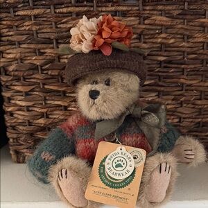 Boyds Bears Tan Mohair Bear in Green & Rust Striped Sweater with Floral Hat